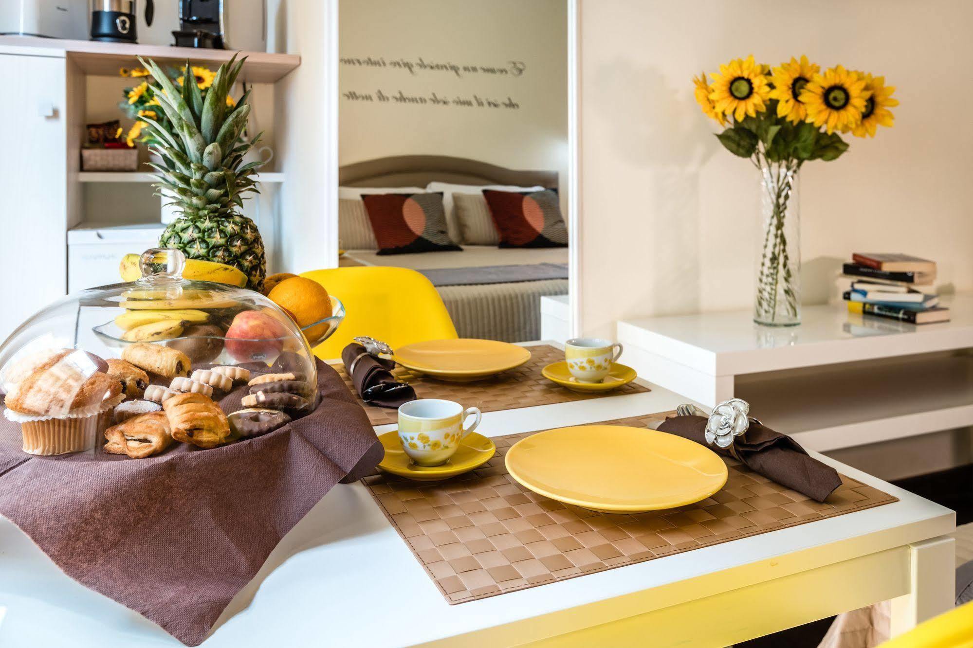 Fior Di Loto Rooms Cagliari Ngoại thất bức ảnh