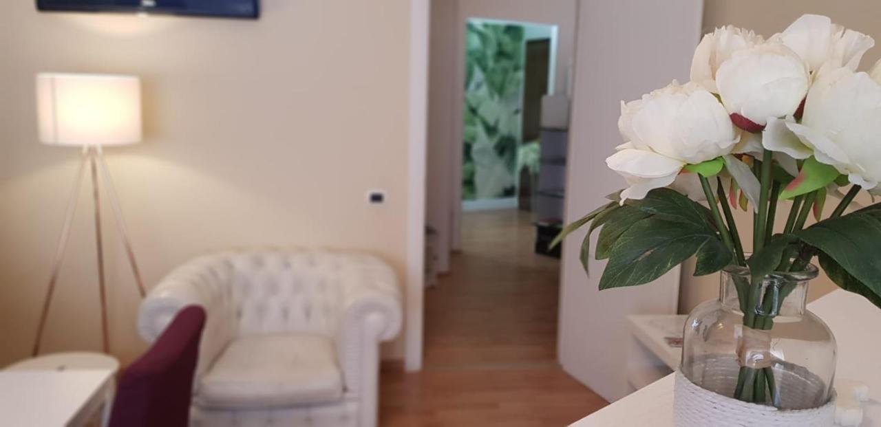 Fior Di Loto Rooms Cagliari Ngoại thất bức ảnh